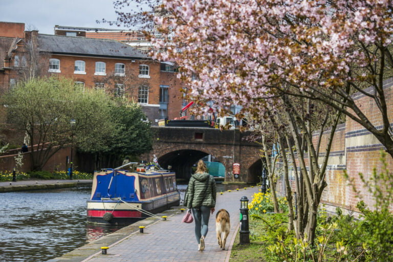 Birmingham City Centre canal. Image: Jill Jennings. Supplied courtesy of Canal and Rivers Trust.
