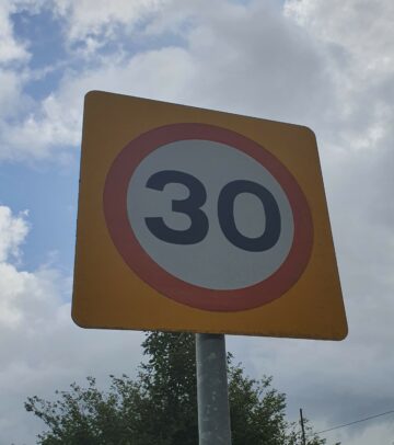 Government figures show more than half of motorists break 30 mph limit. Image: BTN.