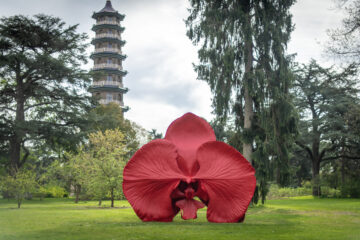 Photography showing 'Burning Desire' at Kew Gardens (Marc Quinn installation). Copyright: RBG Kew.