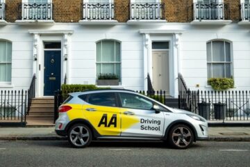 AA Driving School says older learners more likely to have lessons in an automatic. Image: William Barton / Shutterstock.