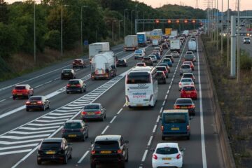 More than 14 million people are expected on the roads this Friday. Image: Jarek Kilian / Shutterstock.
