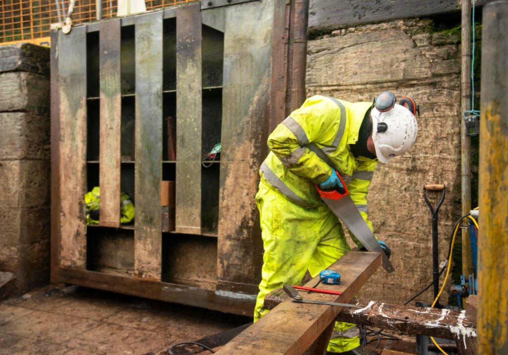 A Winter fundraising appeal is being launched to help with the charity’s annual programme of maintenance and repairs. Image: Clare Green, Canal and River Trust.