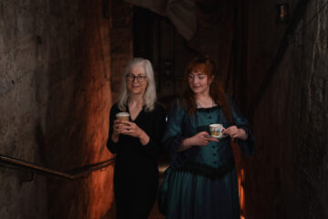 Edinburgh's The Lost Close is sited under the gaze of the city’s long extinct volcano, Arthur’s Seat. Image: Emilie Lumineau.